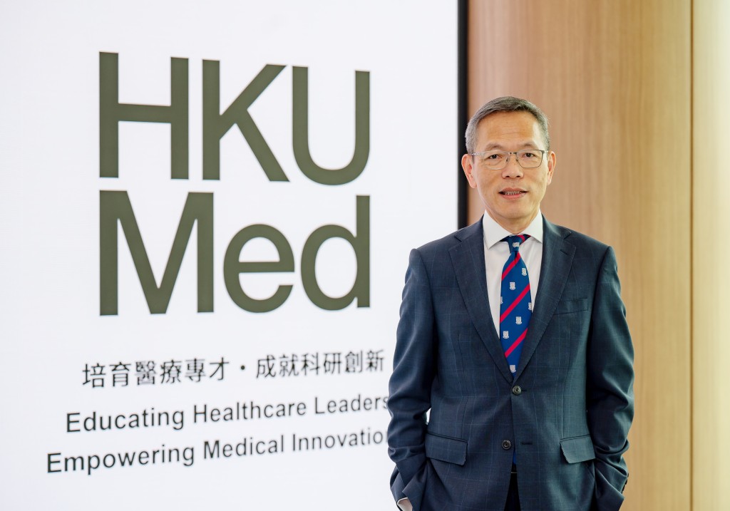 剛上任的香港大學醫學院院長劉澤星接受本報專訪。