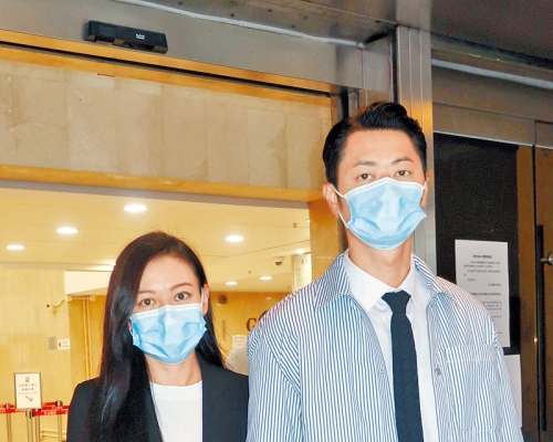 ■蕭唯展繼續陪伴老婆江若琳上庭。