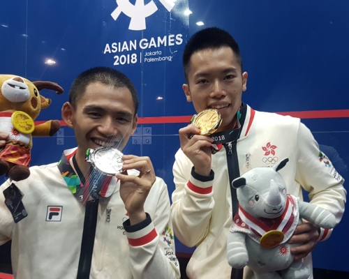 歐鎮銘(右)和李浩賢(左)為香港添1金1銀。相片由香港壁球總會提供