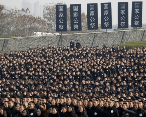 公祭儀式在侵華日軍南京大屠殺遇難同胞紀念館舉行。