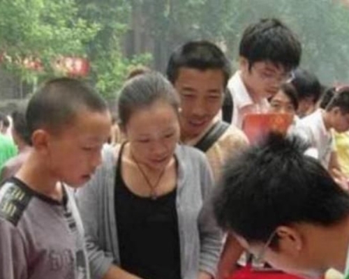 廖葳13歲就完成高中。網圖