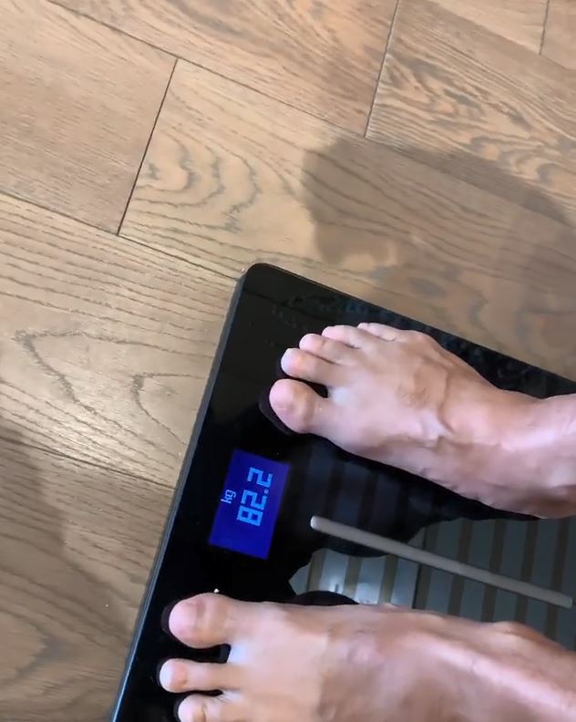 可幸體重只回復未減前,比上周輕0.2kg。
