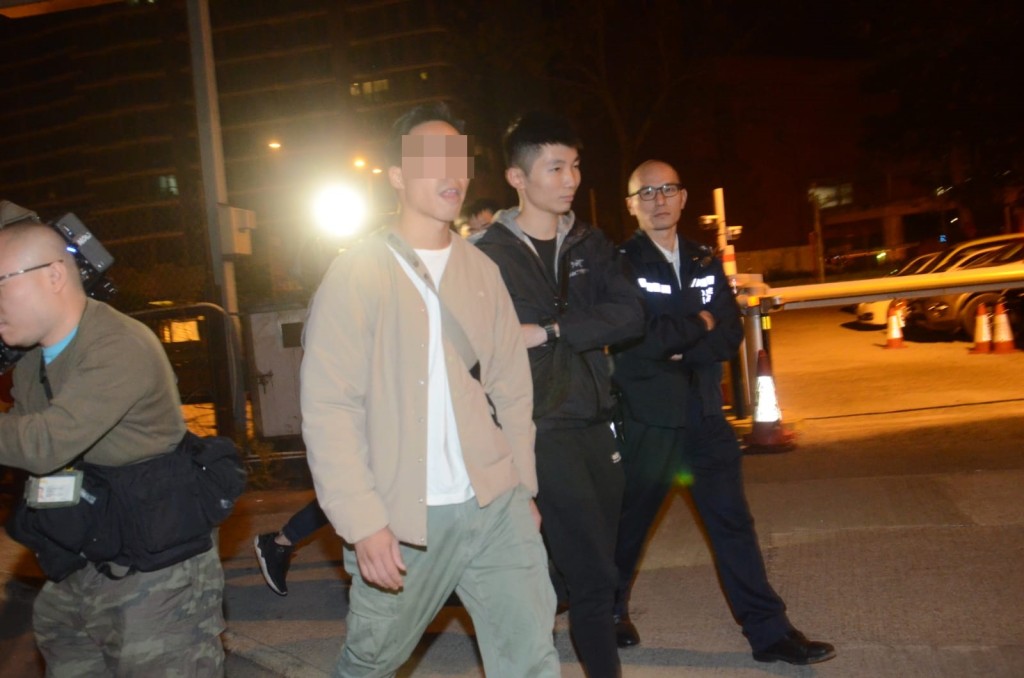 4名男女被捕。蔡楚輝攝