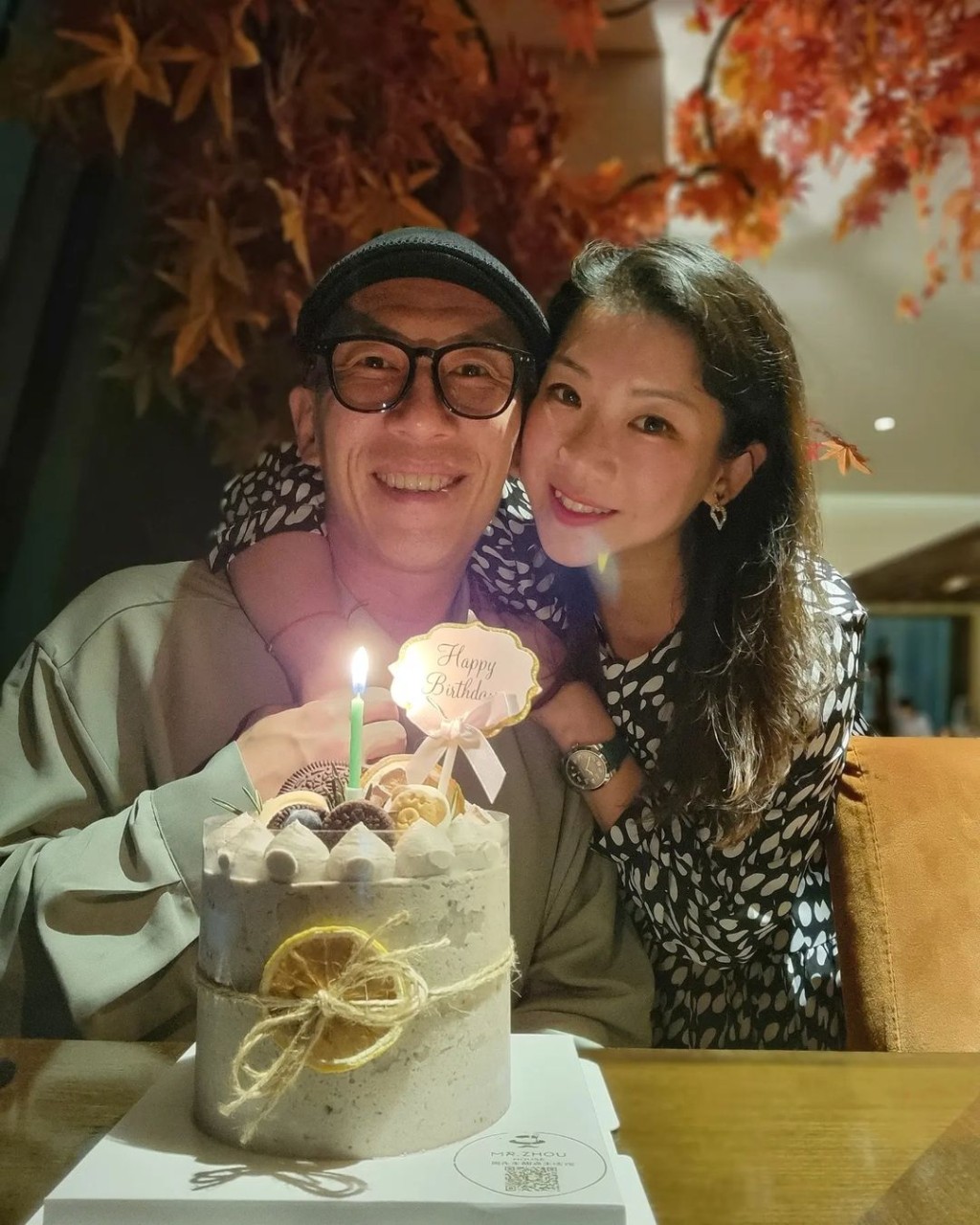 彭怀安获老婆Ivy为他庆生。