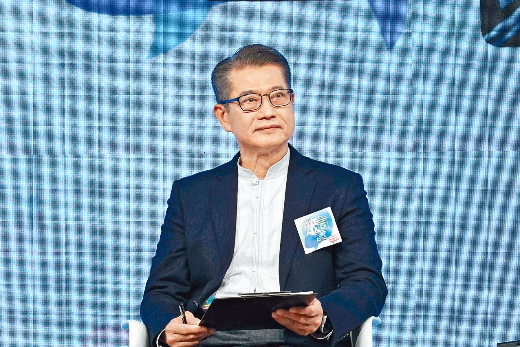 陳茂波表示,在編製《預算案》時會盡量緩減對弱勢社群的影響。