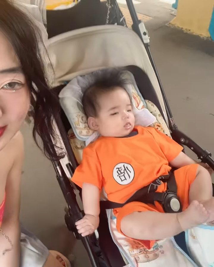 屯门娜娜的B仔换上“悟空装”，好可爱。
