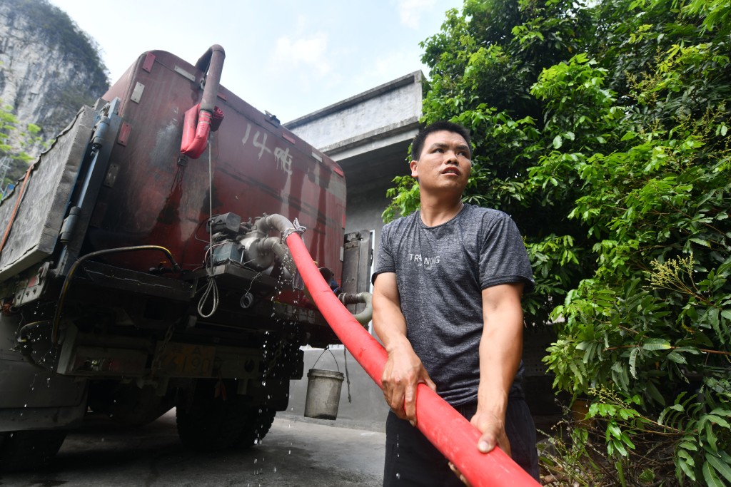 內地10省出現旱情，陝西雨量是1961年以來最少。新華社