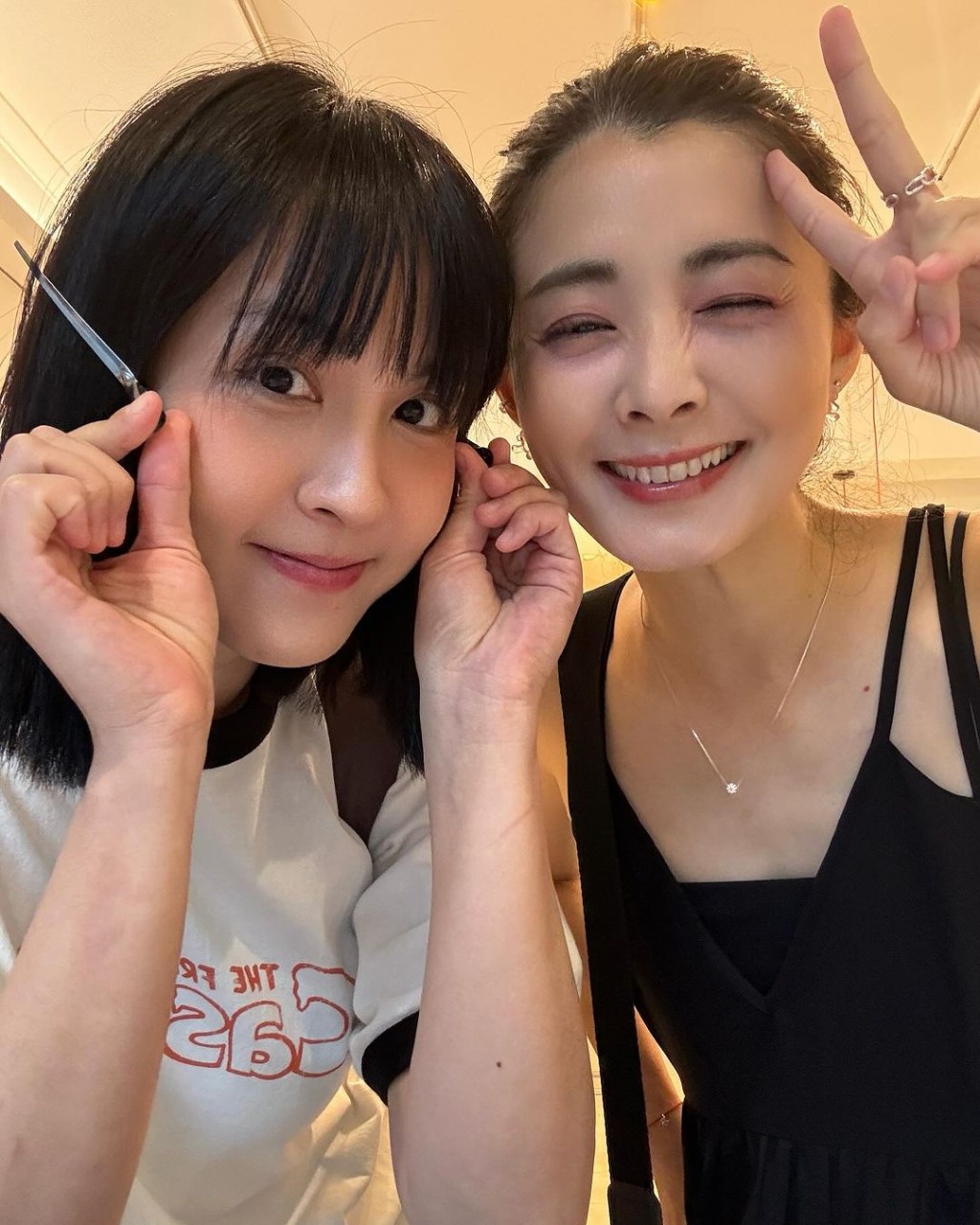 夏如芝呼籲所有女性照顧好自己,一定要定期去做相關檢查。 夏如芝呼籲所有女性照顧好自己,一定要定期去做相關檢查。