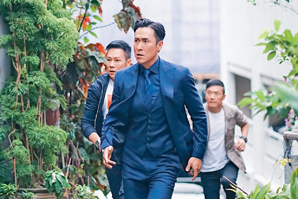 低調離開
■馬德鐘低調離開邵氏，包薪合約3年間拍過網劇《飛虎3壯志英雄》。