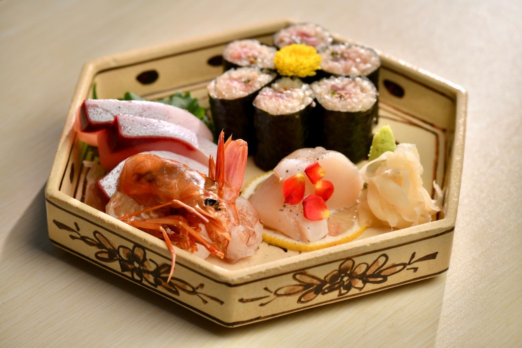 「WAKO」新鮮刺身、漬物盛、壽司