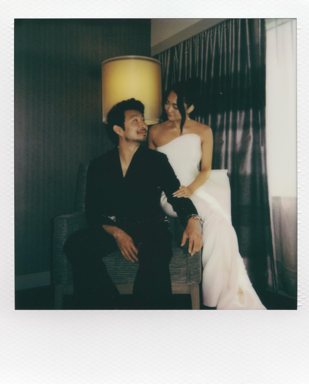 劉思慕與未婚妻不時放閃。 劉思慕與未婚妻不時放閃。