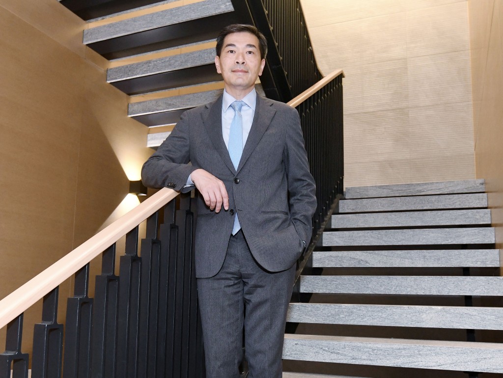 會德豐地產黃光耀表示,差估署樓價連升4個月,樓市已進入轉角階段,料全年樓價可微升2%至3%。 會德豐地產黃光耀表示,差估署樓價連升4個月,樓市已進入轉角階段,料全年樓價可微升2%至3%。