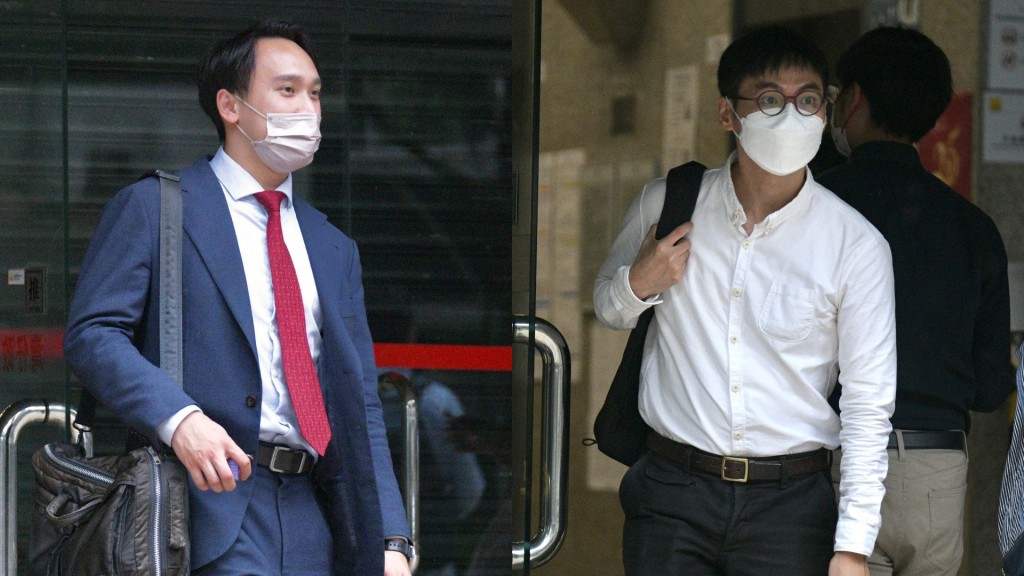 被告陳海蓬(左)及馮嘉文(右)。