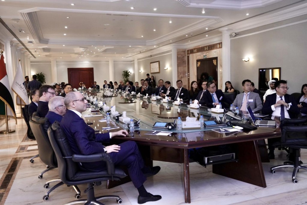 林定国率领代表团到访阿布扎比全球市场和工商总会。