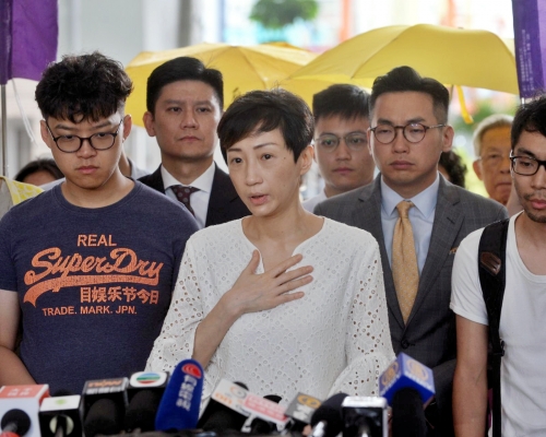 陈淑庄上月完成脑部去除肿瘤手术。