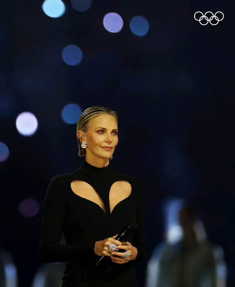 金像影后兼聯合國和平大使查理絲花朗發表和平演說。（奧運官方IG）