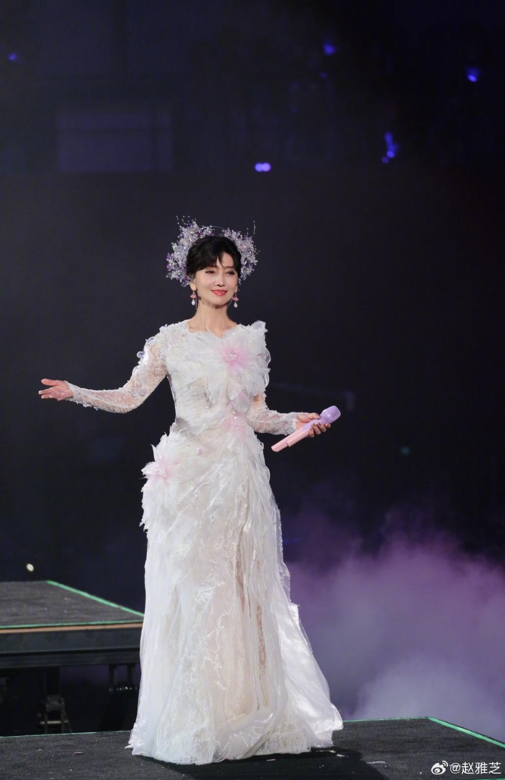 入行半世紀的趙雅芝日前舉行從影50年生日派對