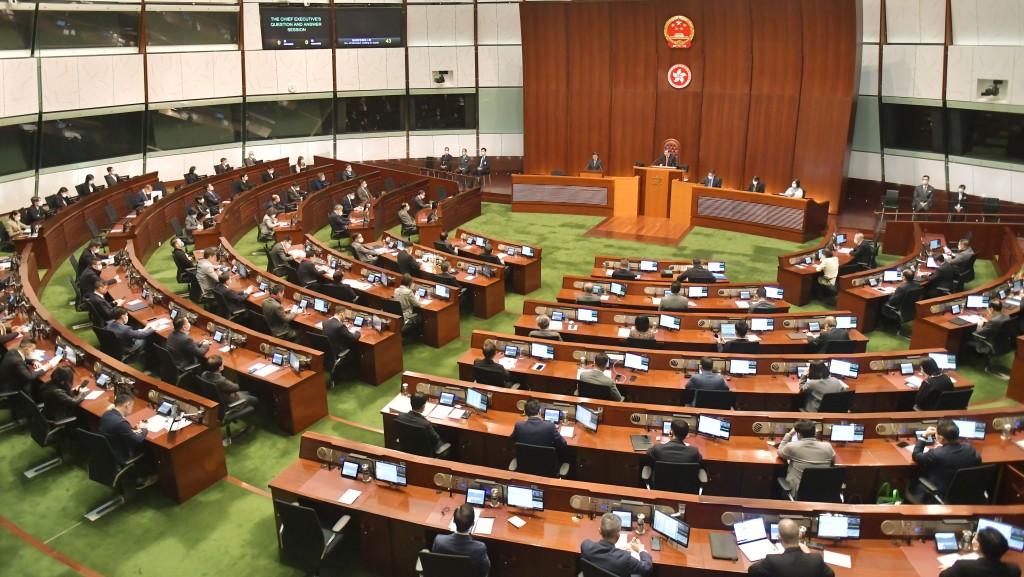 立法會會議已有即時字幕。
