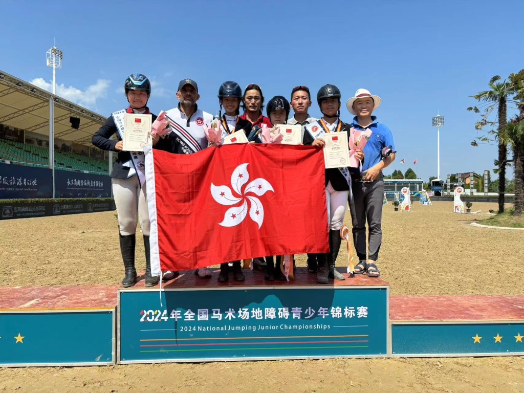 少年B组铜牌 Junior Group B (90-105cm) Bronze Medal。 马术总会图片