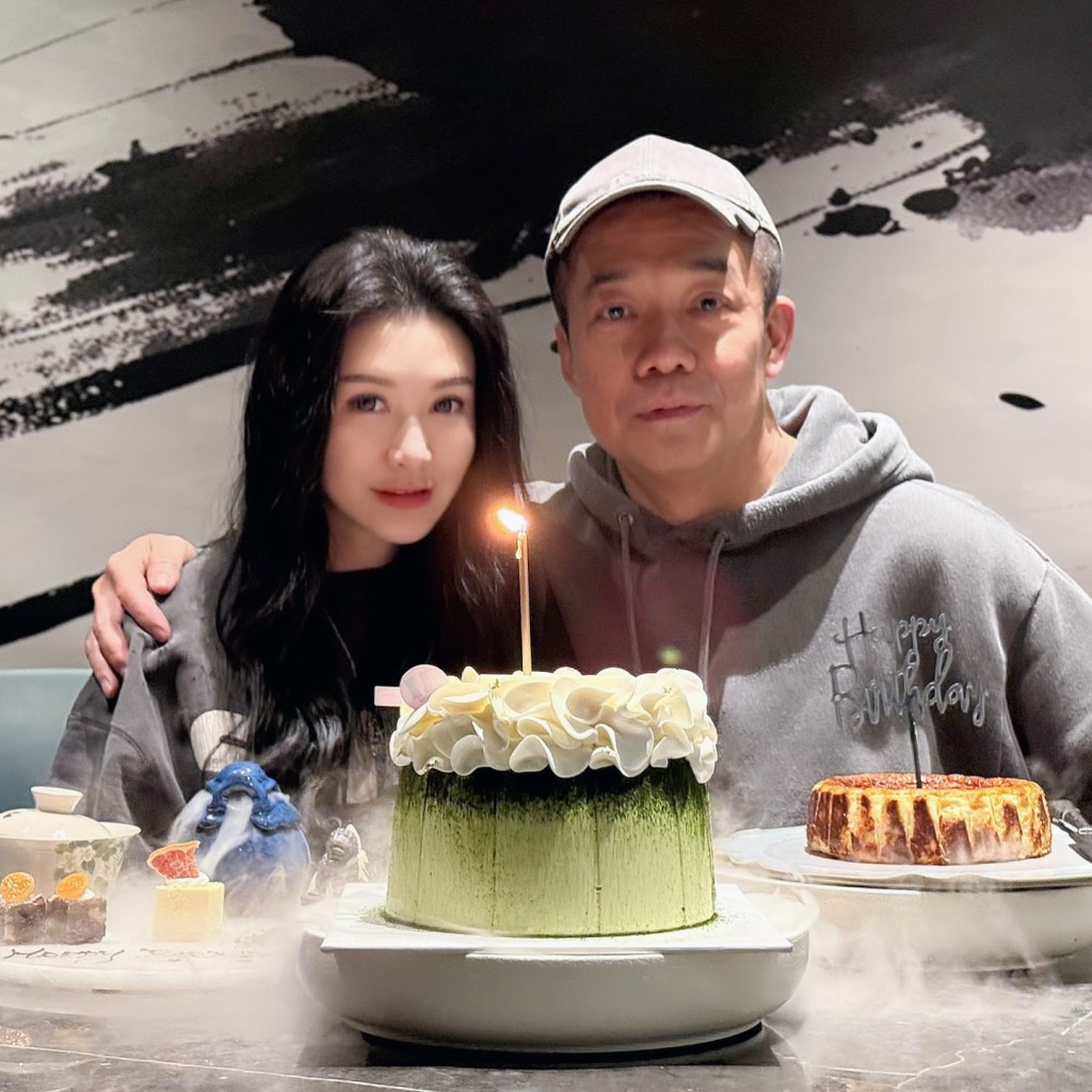 歐綺霞與富商老公非常恩愛。 歐綺霞與富商老公非常恩愛。