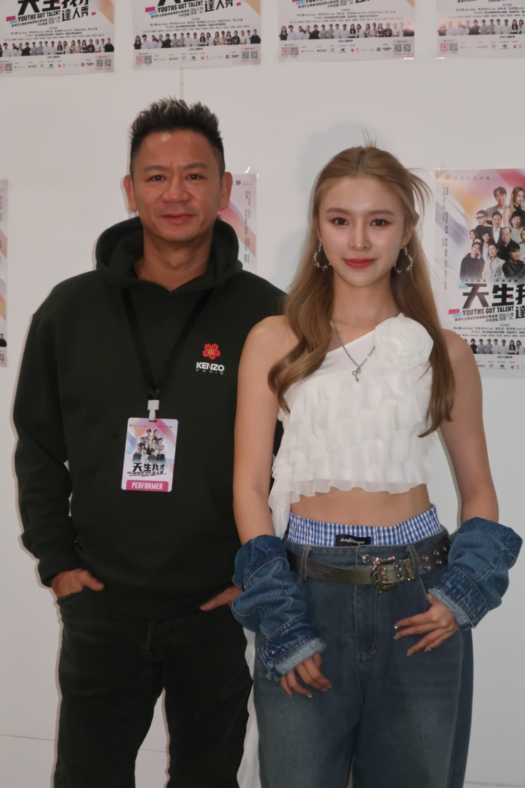 莊錠欣與Sunny Wong的學生一同演出，獲Sunny讚跳舞很快上手。