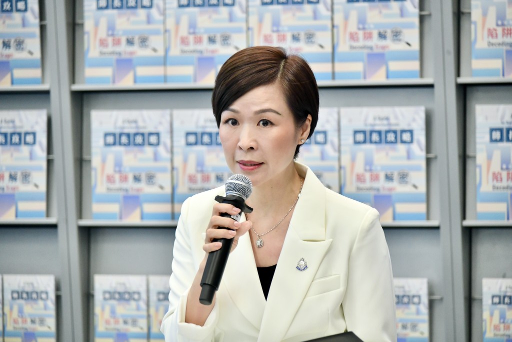 吳翠婷指,青少年階段建立正確價值觀尤為重要,警方將暴力欺凌列為重點主題之一。 吳翠婷指,青少年階段建立正確價值觀尤為重要,警方將暴力欺凌列為重點主題之一。