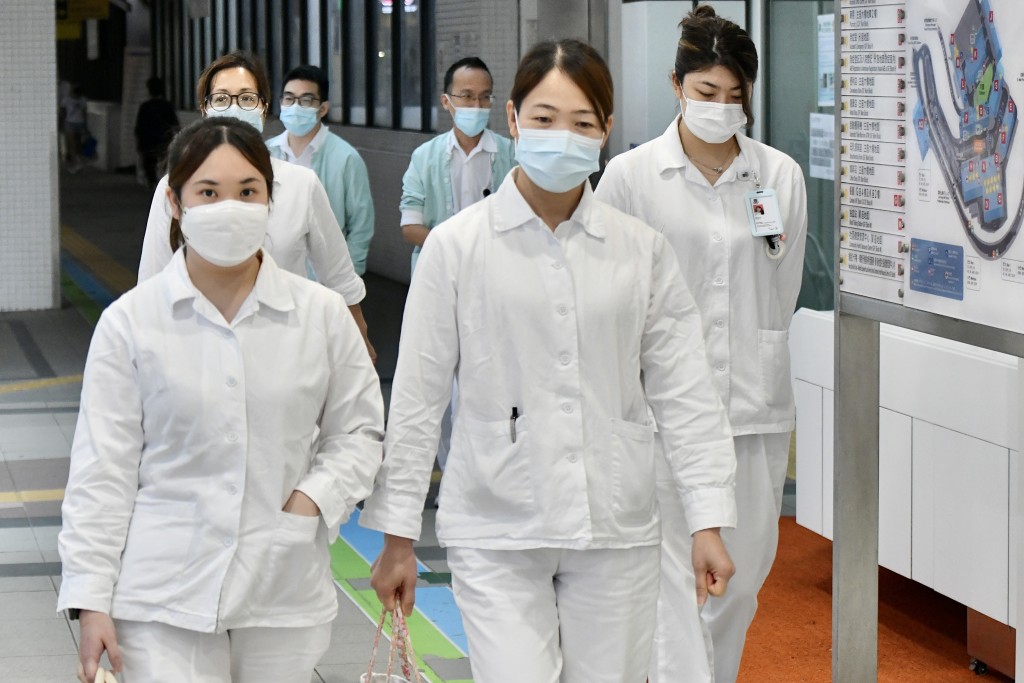 醫管局全職護士人數由2024年3月的底位、約28,865人，增至去年10月的30,533人。資料圖片