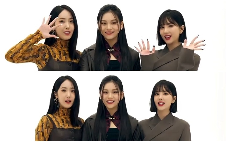 由GFRIEND成員Eunha、SinB、Umji組成的三人女團VIVIZ首次拍攝雜誌。