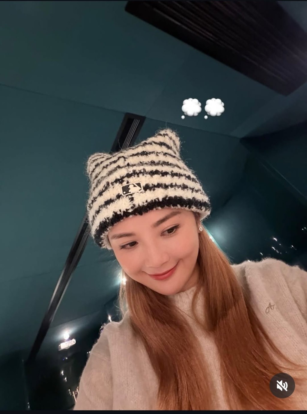 阿Sa今日IG新相，留言問︰「放假搞乜好？」