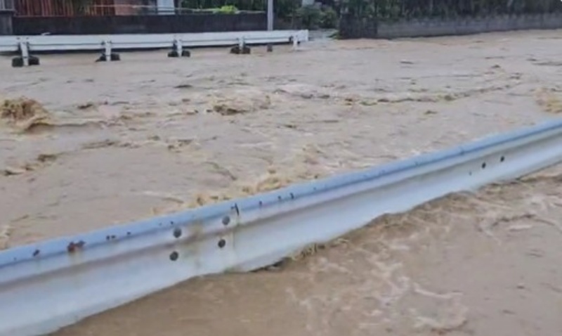 奄美市近70戶民居出現水浸。twitter