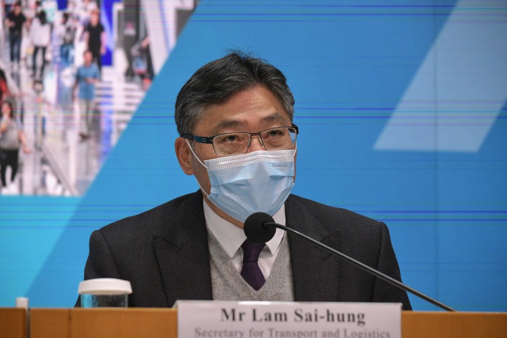 通關:林世雄表示港鐵如有需要可再加班次。(資料圖片)
