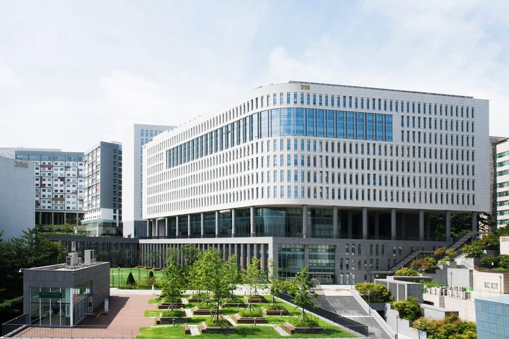 中央大學的校園景觀。