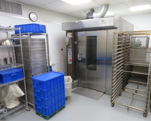 「樂扉有機寶寶米餅」生產商早前被揭發使用工業氮氣作為包裝物料長達4年。新北市衛生局圖片