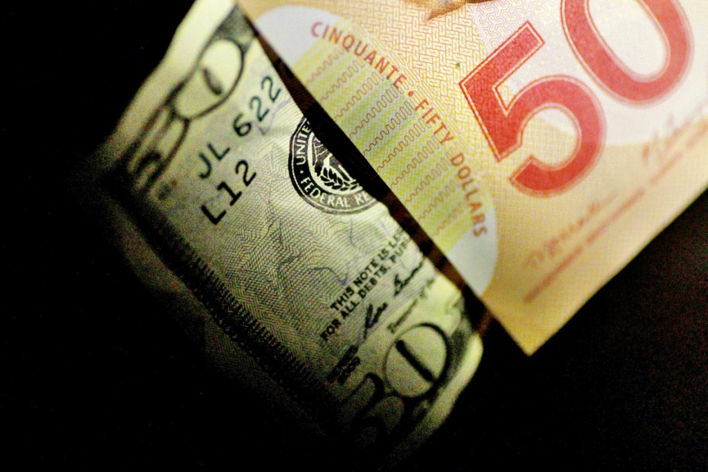 美元兑加元短线料维持震荡格局。