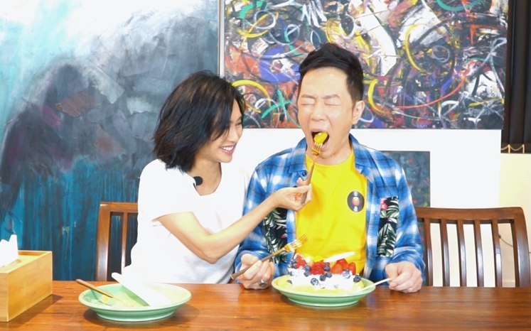 老婆餵到埋口,Paul都要硬食。