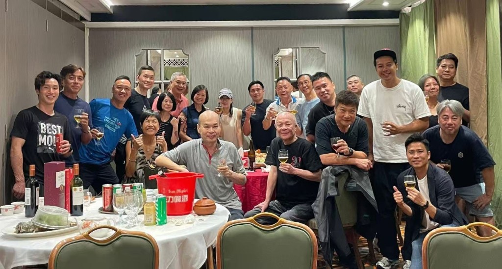 周比利日前返港,其真實狀態與實際年齡有出入。 周比利日前返港,其真實狀態與實際年齡有出入。