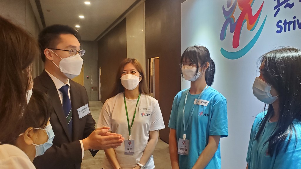 新鴻基地產將從多方面支持「共創明Teen」計劃,為本港青少年發展及解決跨代貧窮出一分力。