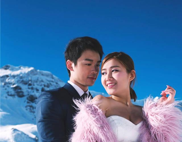 白云与江俊霖曾到瑞士影婚纱相。