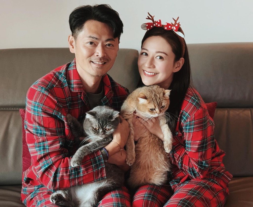 江若琳與老公又與愛貓合照。