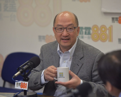 譚志源表示,兩部載有全港選民資料的電腦失竊案,目前仍在調查中。