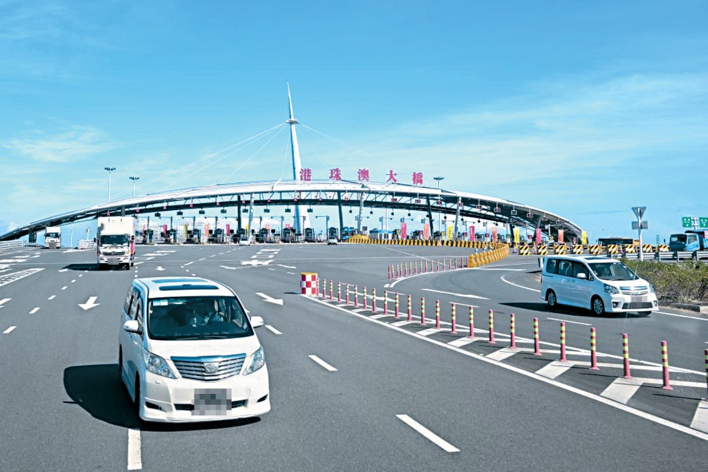 立法會交通事務委員會將在本周五開會,討論「粵車南下」最新安排。