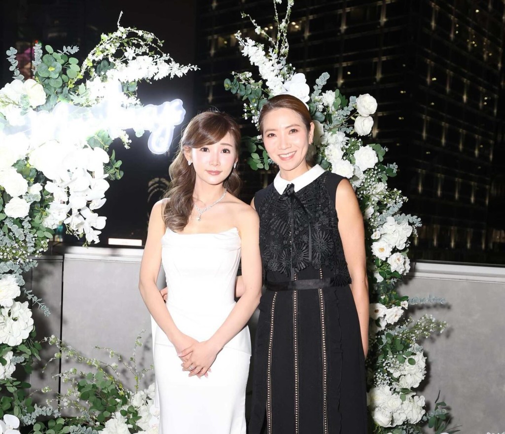 車婉婉亦有到賀。 車婉婉亦有到賀。