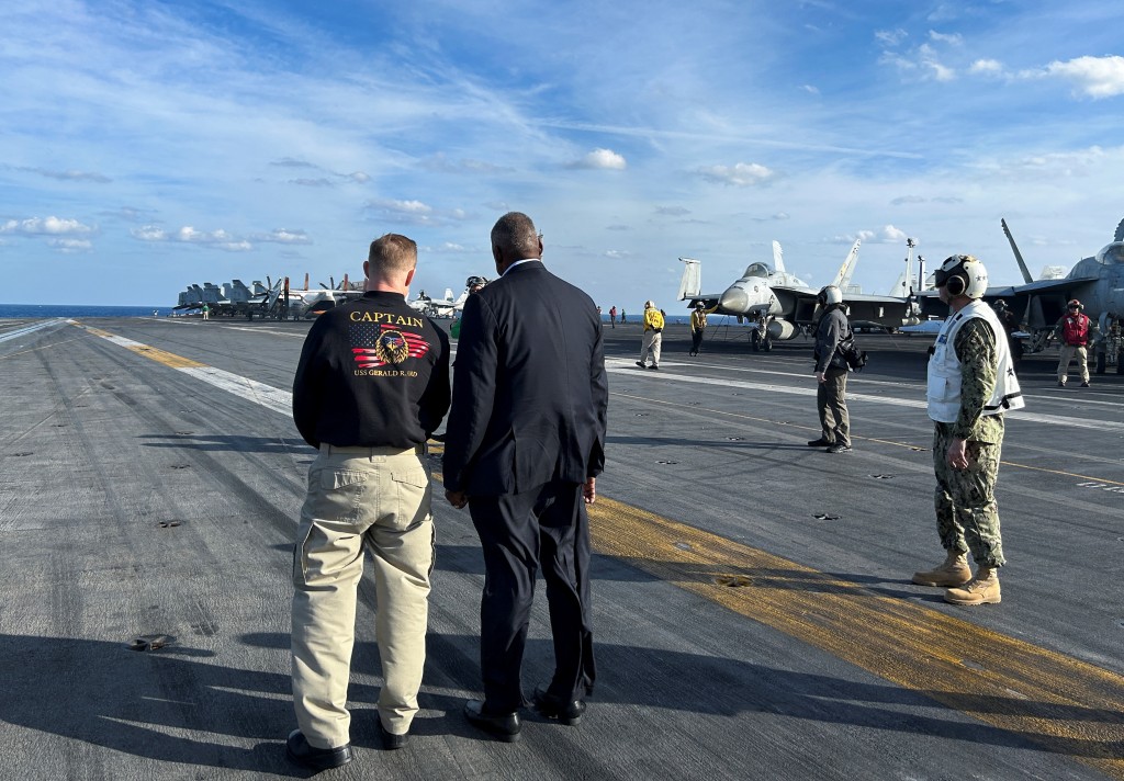美國防長奧斯汀去年12月20日曾登上「福特號」視察。路透社