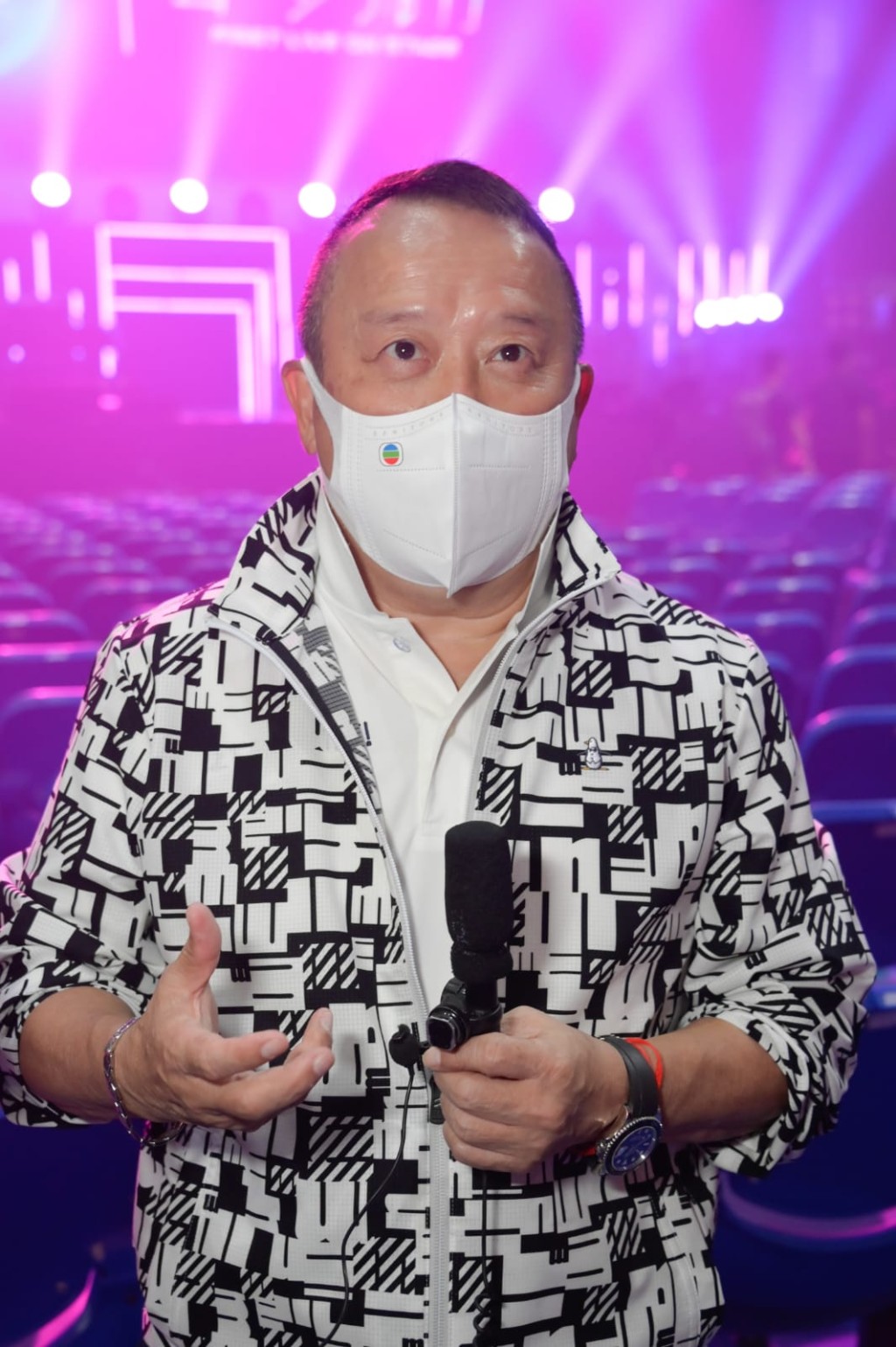 曾志偉笑言未有為電影《梅艷芳》飾演羅文一角。