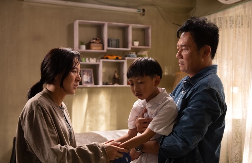 張兆輝表示拍呢套戲嘅時候,要成個月先至抽離到角色。 張兆輝表示拍呢套戲嘅時候,要成個月先至抽離到角色。