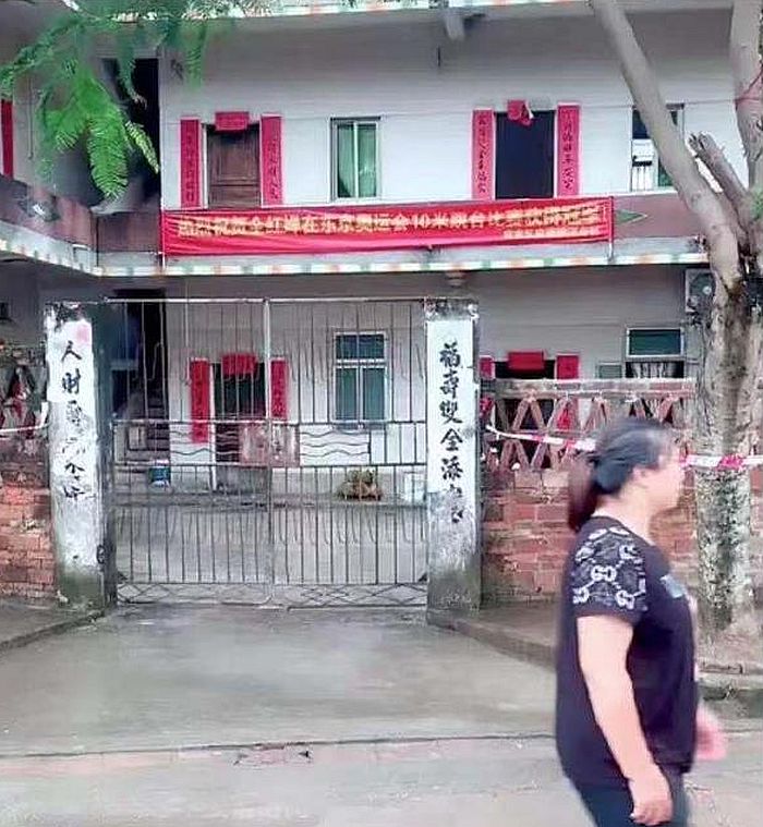 全紅嬋母親不堪其擾只好閉門謝客。網圖