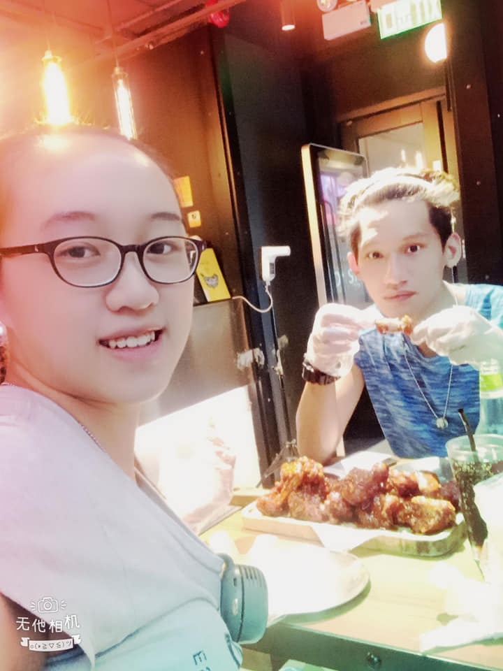 兩被告葉俊賢和林珈希。FB圖片 兩被告葉俊賢和林珈希。FB圖片