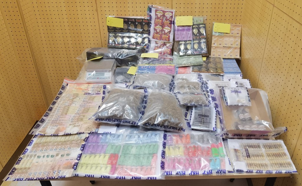 警方檢獲市值約50萬元毒品。警方提供圖片