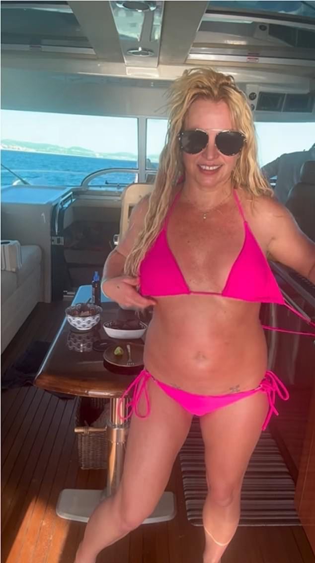 Britney周三因受酒精及藥物影響駕駛被捕。