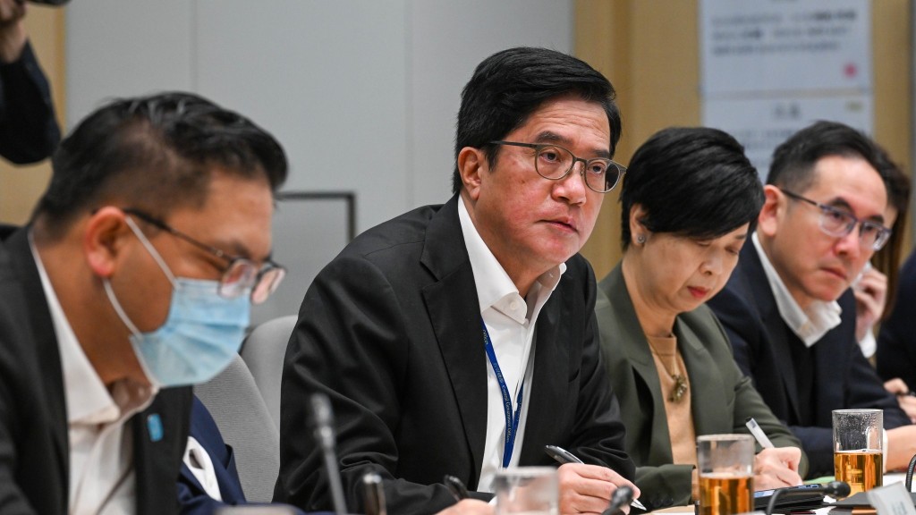 宏福苑大火︱研長遠方案重建家園 黃偉綸：以「組合拳」方式讓居民「有得揀」